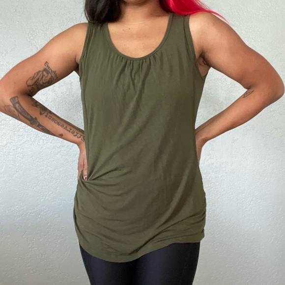 Size S - Olive Green Maternity / Breastfeeding Tank Top 🖤 - Picture 2 of 4